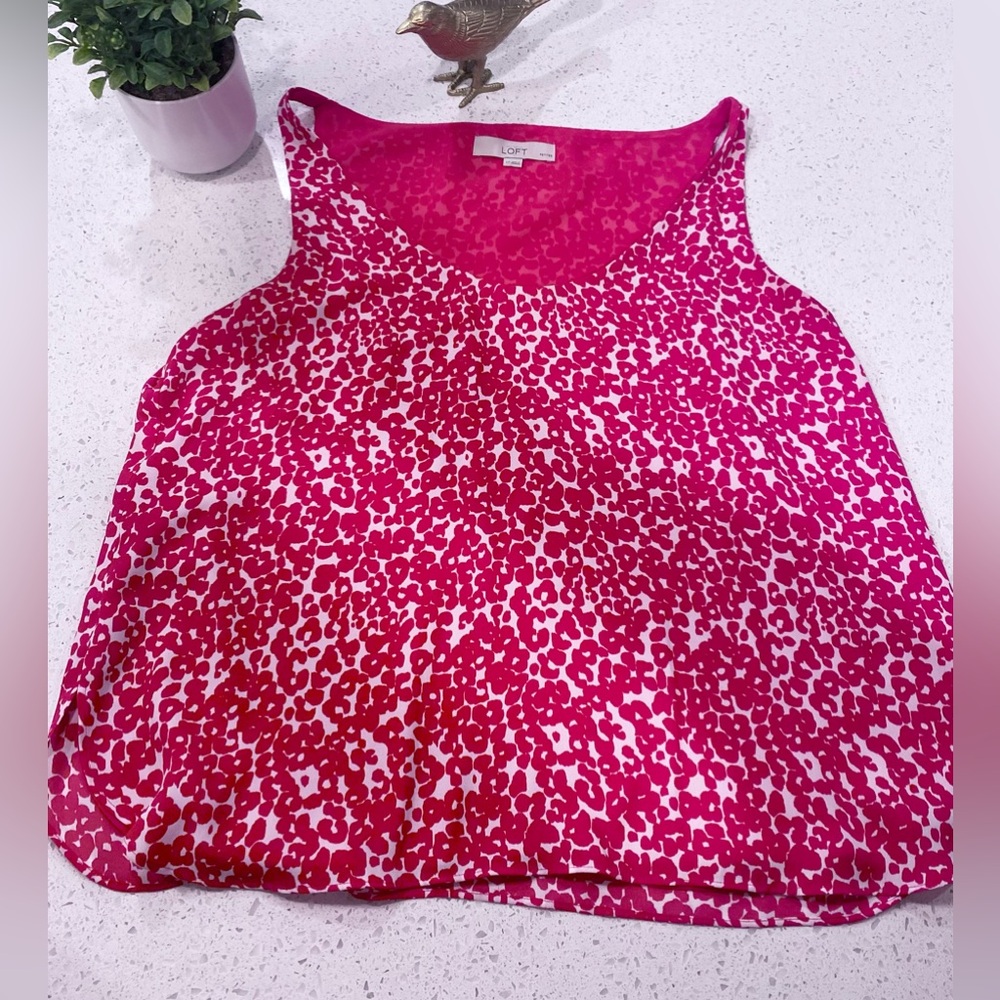 Ann Taylor Loft floral fuschia sheath v neck sleeveless top size Large Petite